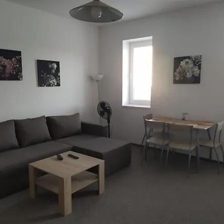 Županovice Apartman 10 מראה חיצוני תמונה